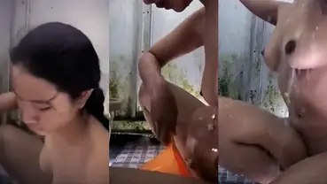Ngintip Gadis Toge Mandi Mulus Tanpa Baju poster